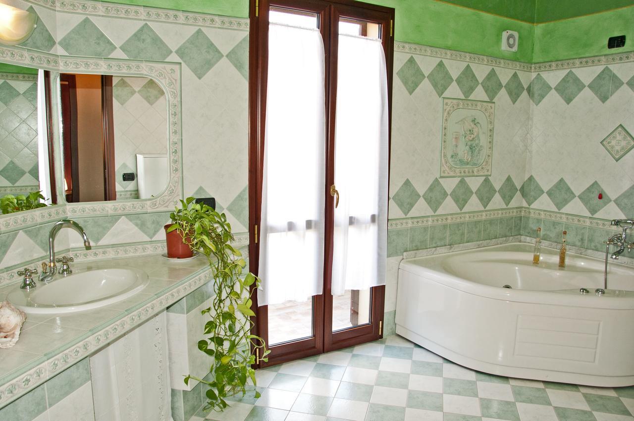 Casa Vacanze Sandalia Bosa Zewnętrze zdjęcie